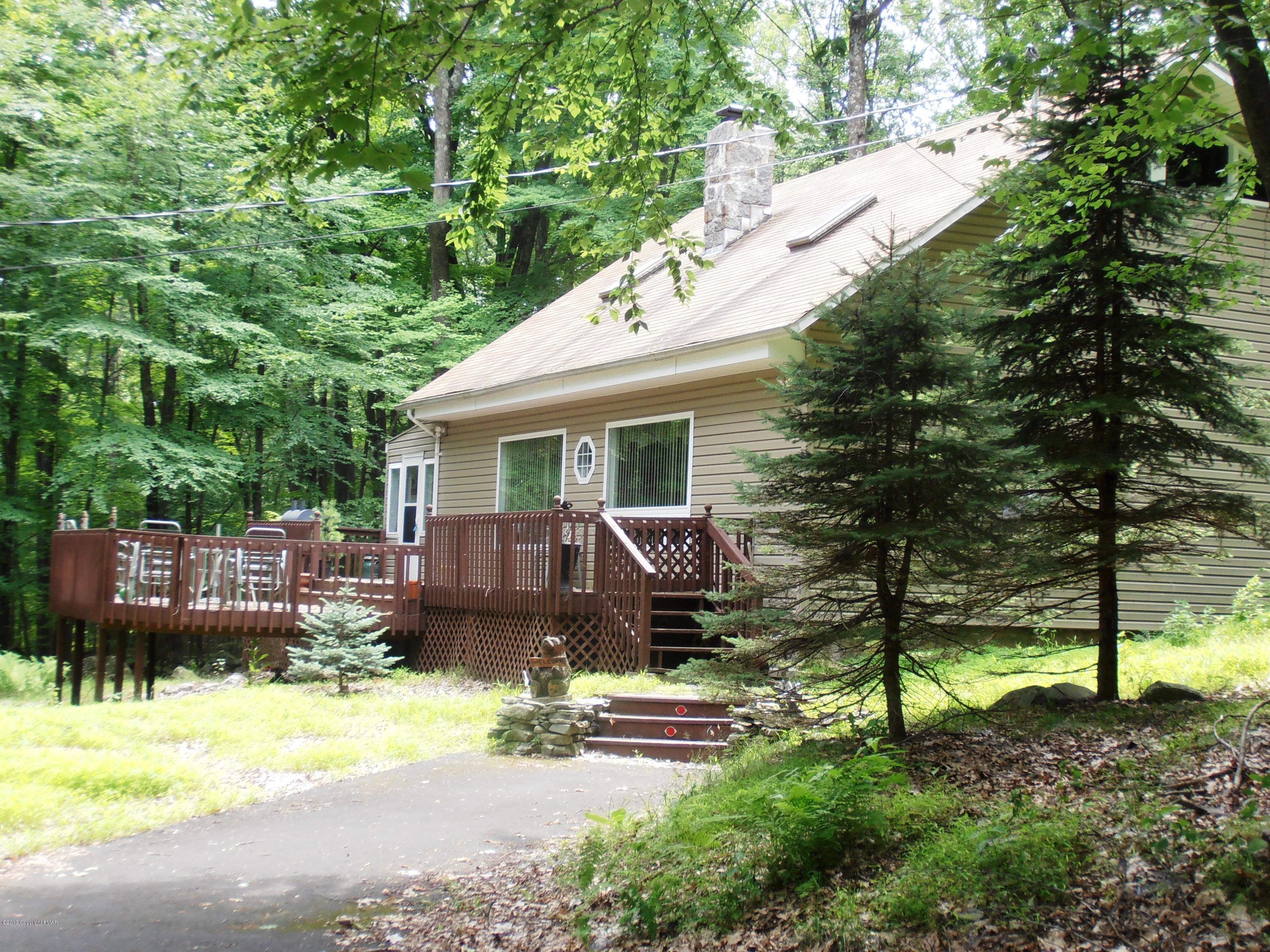 2181 Eagle Path Bushkill, PA 18324 - Photo 1 of 18 FRONT OF HOME