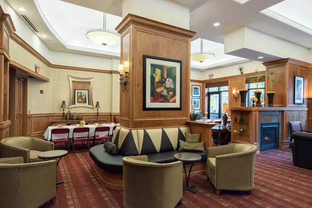 $2,395 | 500 East Grant Street, Unit 2207, Minneapolis, MN 55404