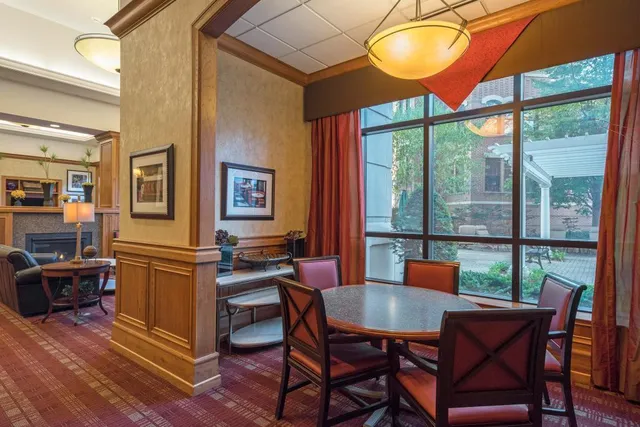 $2,395 | 500 East Grant Street, Unit 2207, Minneapolis, MN 55404