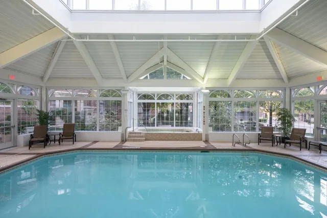 $2,395 | 500 East Grant Street, Unit 2207, Minneapolis, MN 55404