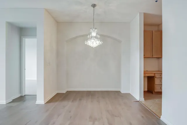 $2,395 | 500 East Grant Street, Unit 2207, Minneapolis, MN 55404