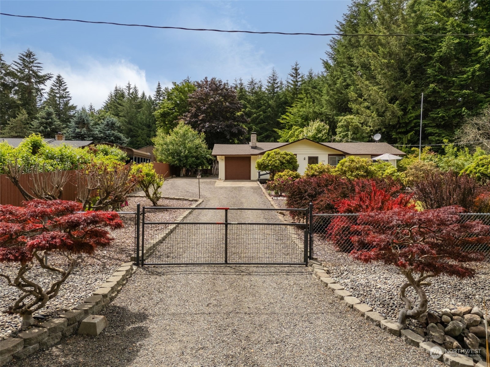 21745 Lee Road Southwest Centralia, WA 98531 - Photo 3 of 36