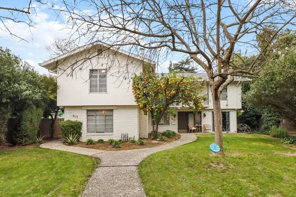 $1,100,000 | 615 11th Street, Davis, CA 95616