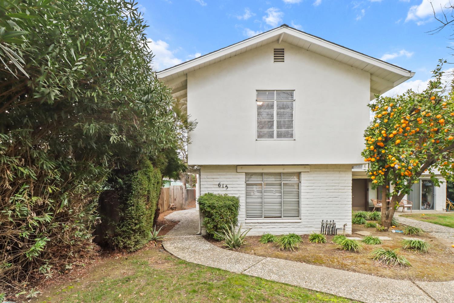 615 11th Street Davis, CA 95616 - Photo 3 of 54