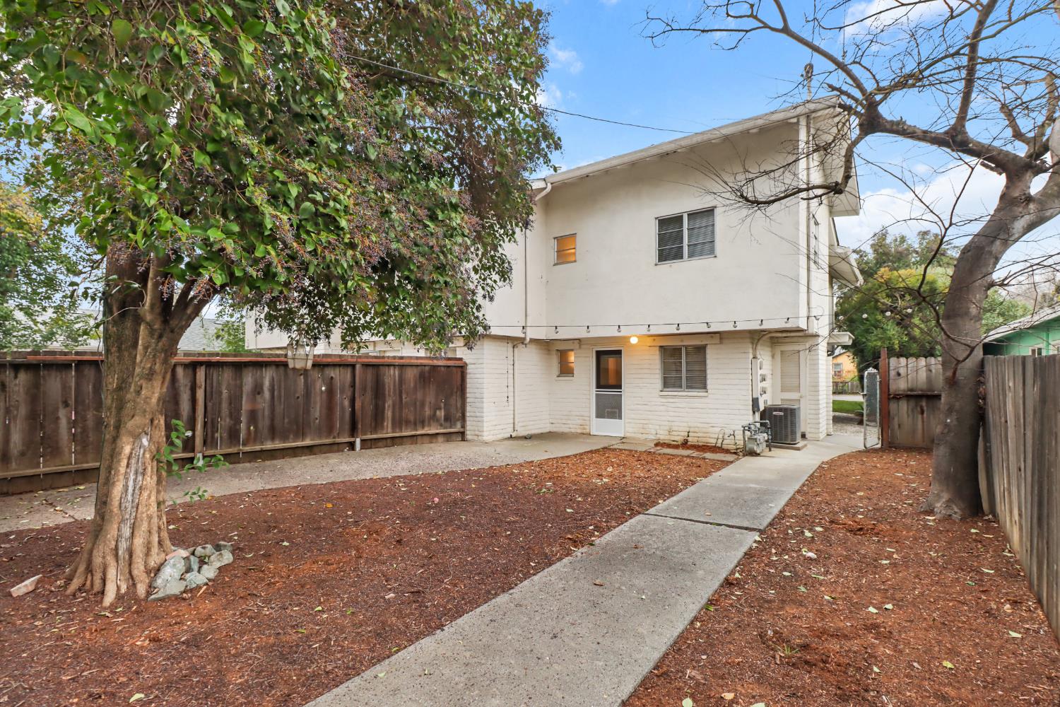 615 11th Street Davis, CA 95616 - Photo 31 of 54