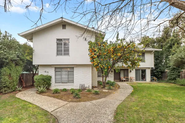 $1,100,000 | 615 11th Street, Davis, CA 95616