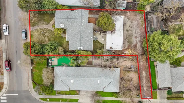 $1,100,000 | 615 11th Street, Davis, CA 95616