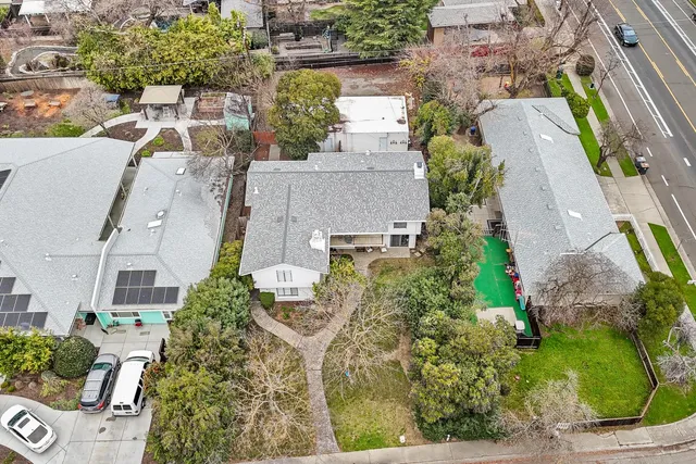 $1,100,000 | 615 11th Street, Davis, CA 95616