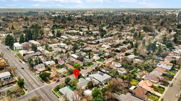 $1,100,000 | 615 11th Street, Davis, CA 95616