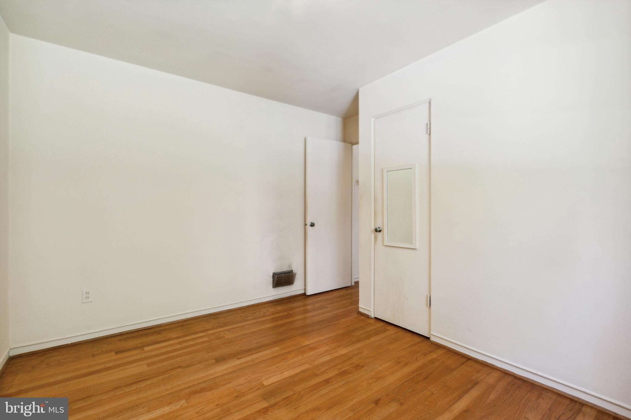 1208 Ruatan Street Silver Spring, MD 20903 - Photo 13 of 25