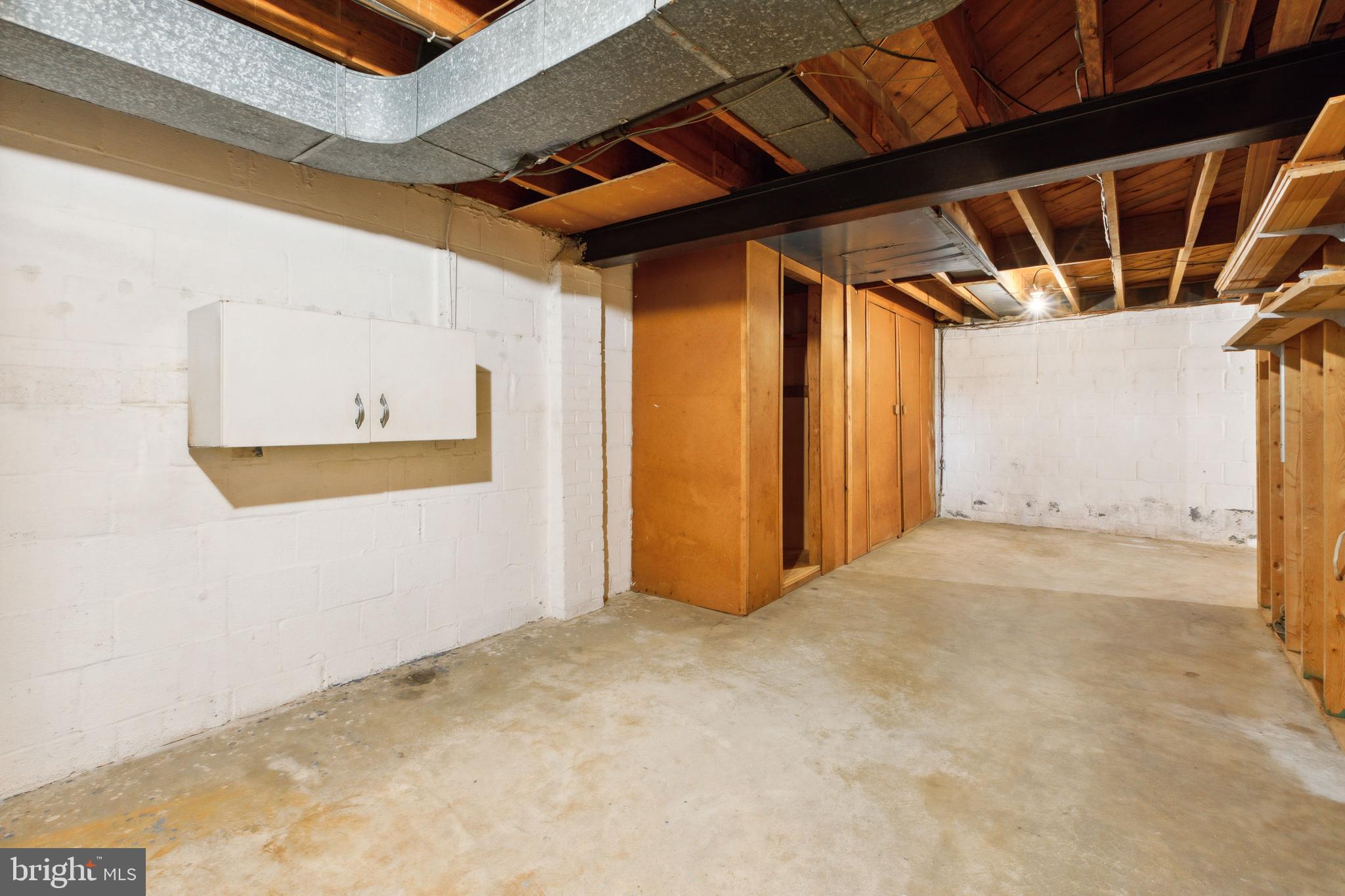 1208 Ruatan Street Silver Spring, MD 20903 - Photo 23 of 25