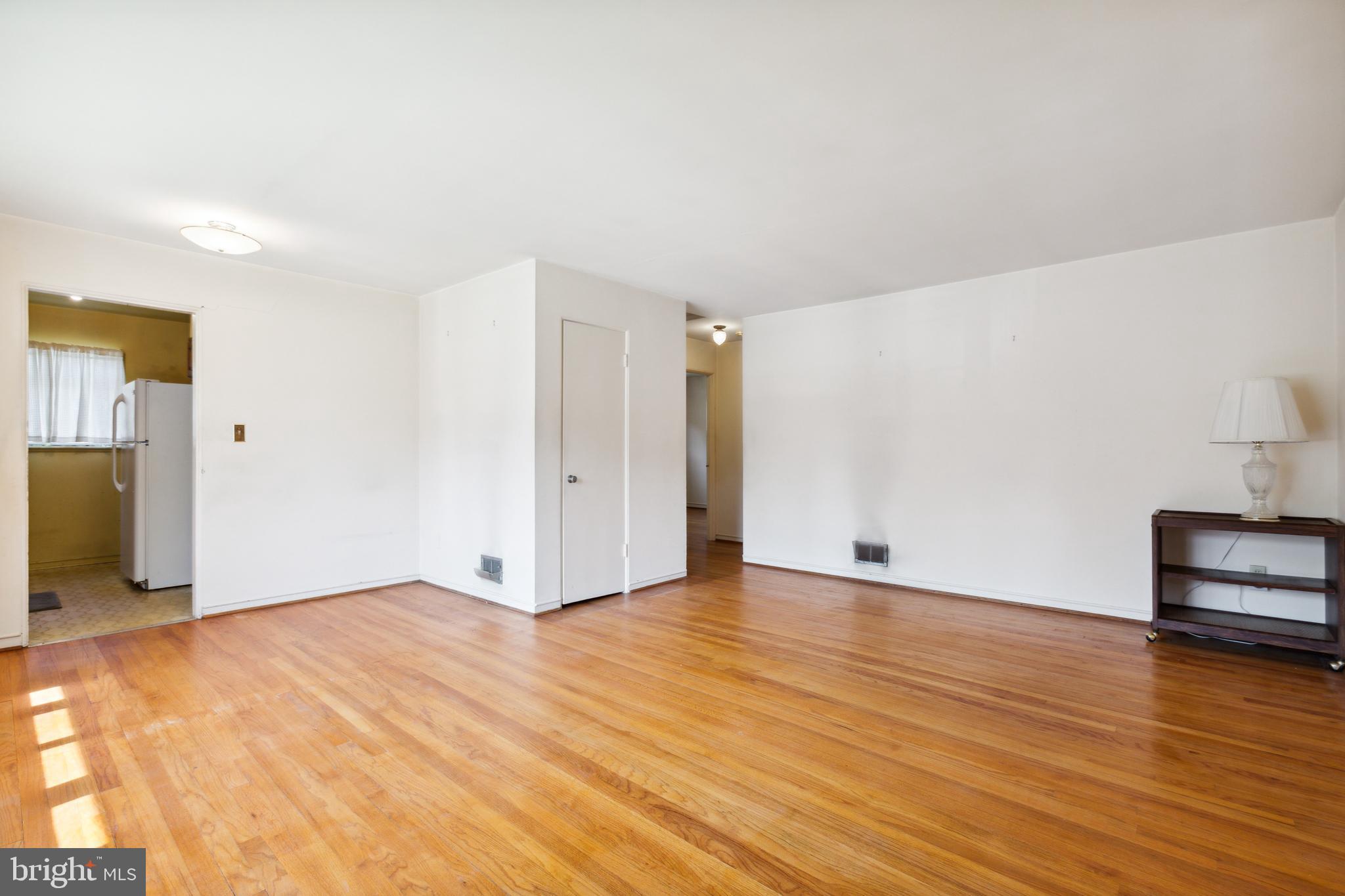 1208 Ruatan Street Silver Spring, MD 20903 - Photo 6 of 25