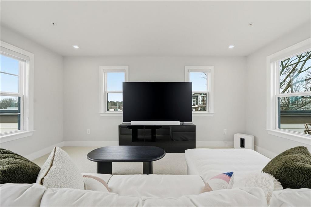 1163 Rivard Circle Northwest Atlanta, GA 30318 - Photo 29 of 48