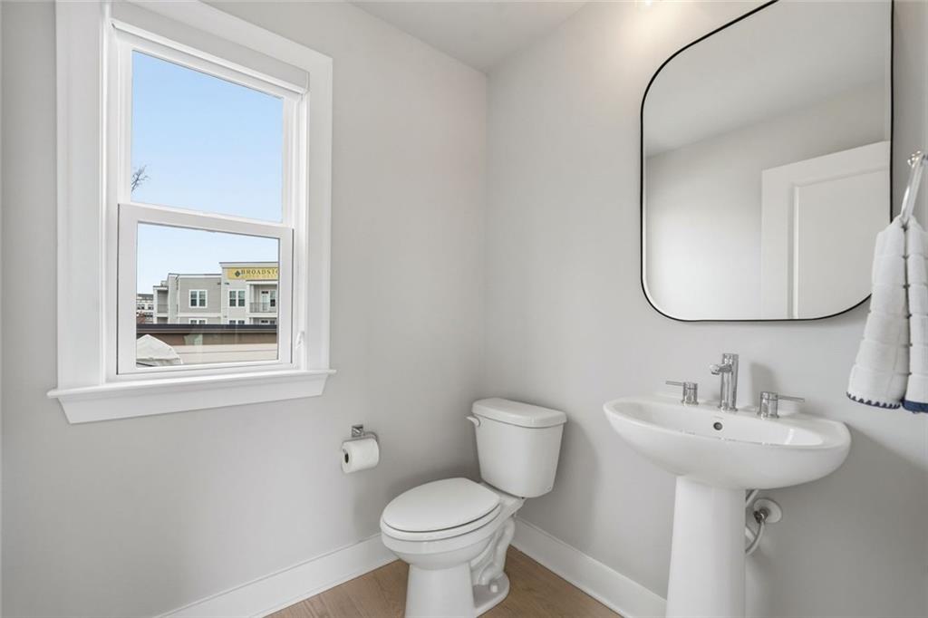 1163 Rivard Circle Northwest Atlanta, GA 30318 - Photo 31 of 48