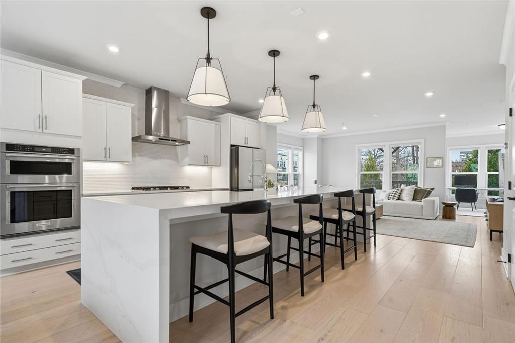 1163 Rivard Circle Northwest Atlanta, GA 30318 - Photo 7 of 48