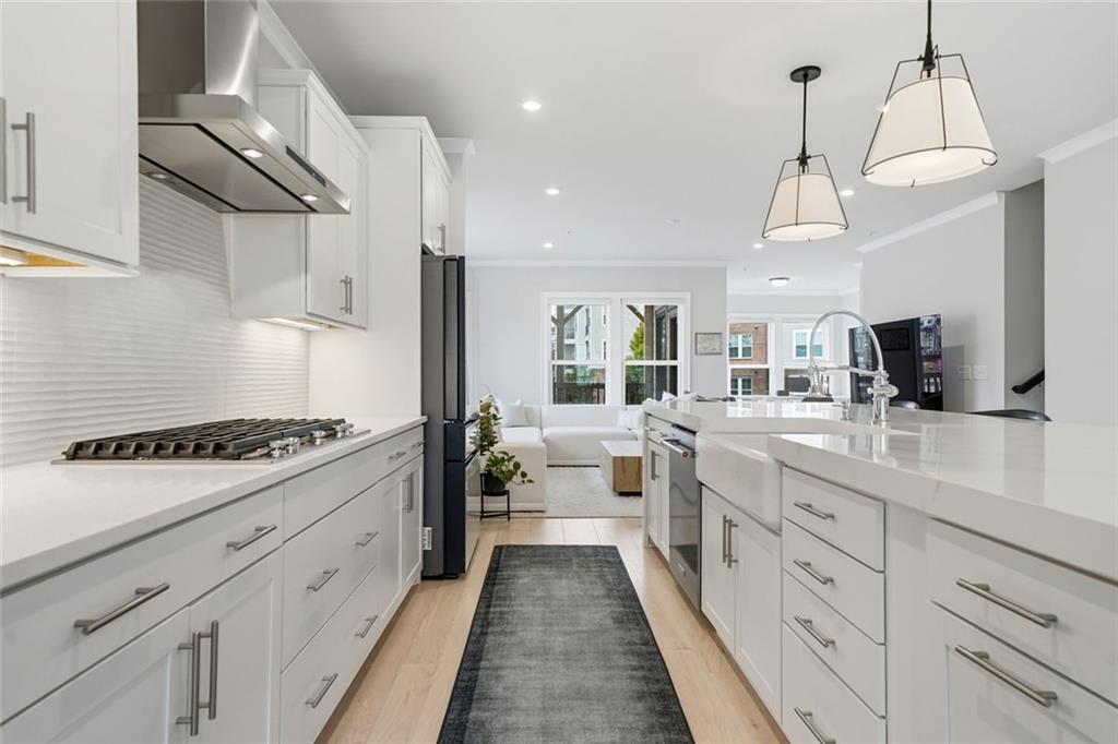 1163 Rivard Circle Northwest Atlanta, GA 30318 - Photo 8 of 48