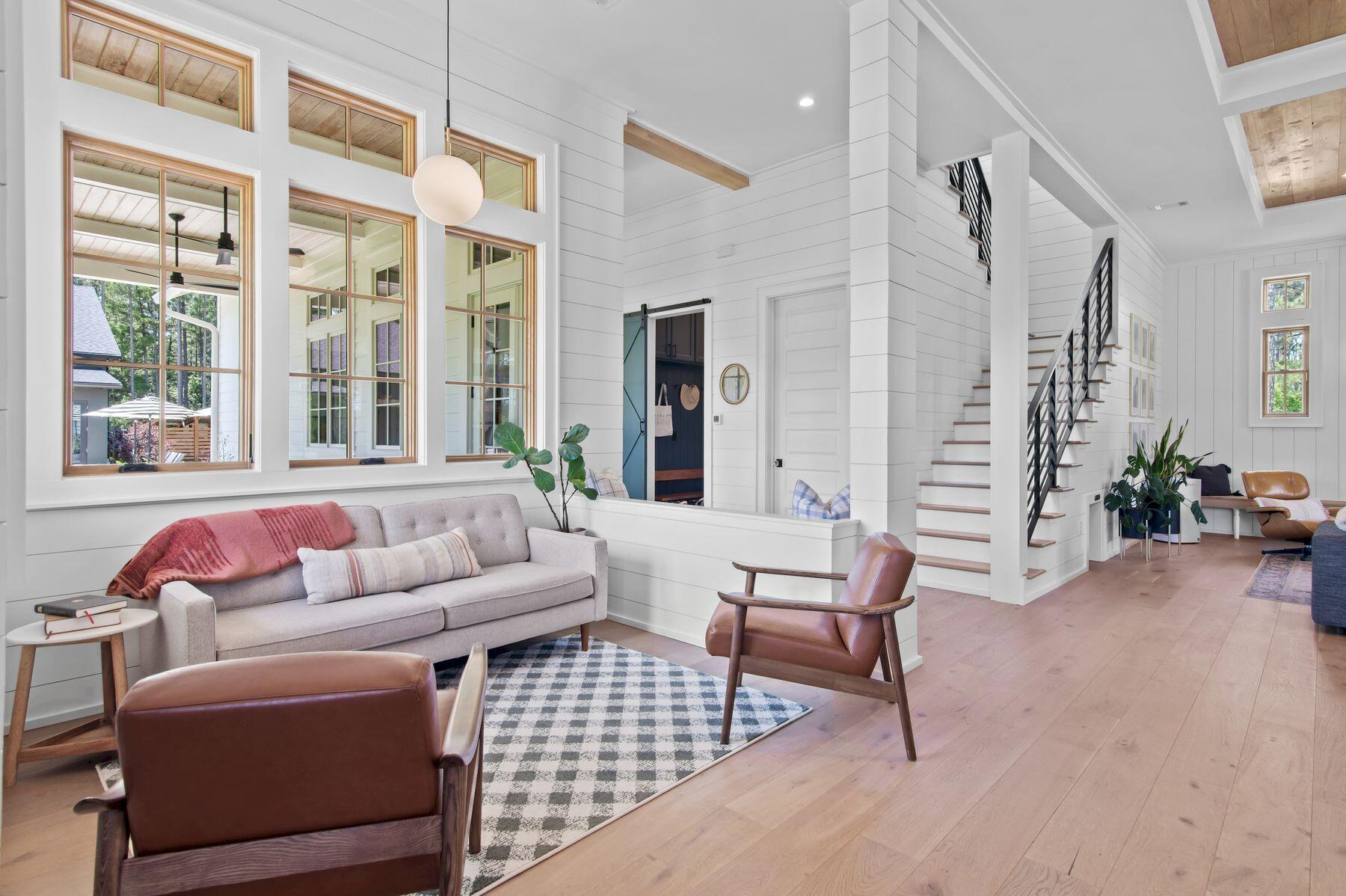 181 Jonathan Drive Freeport, FL 32439 - Photo 25 of 59 a living room with furniture and a large window