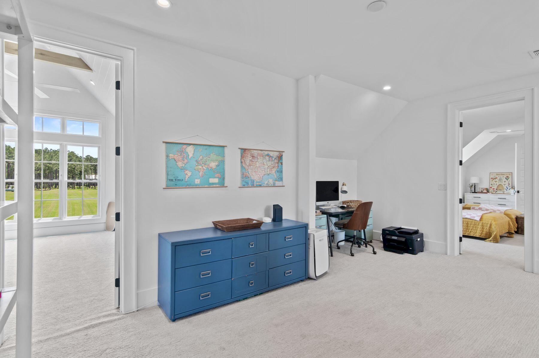 181 Jonathan Drive Freeport, FL 32439 - Photo 38 of 59 a bed room with furniture and a window