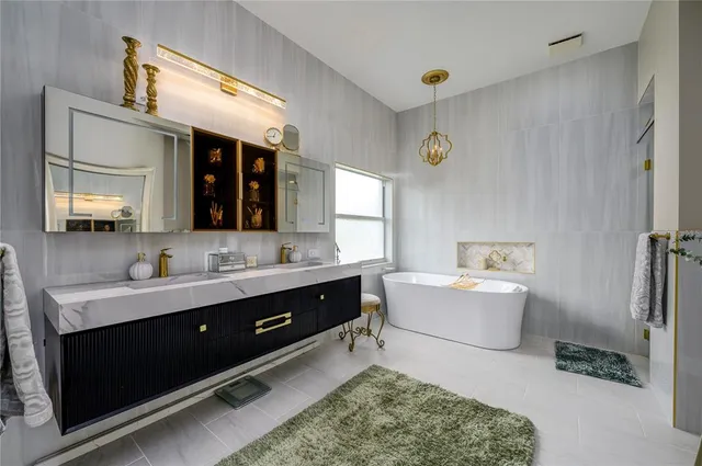 a view of a hallway with workspace