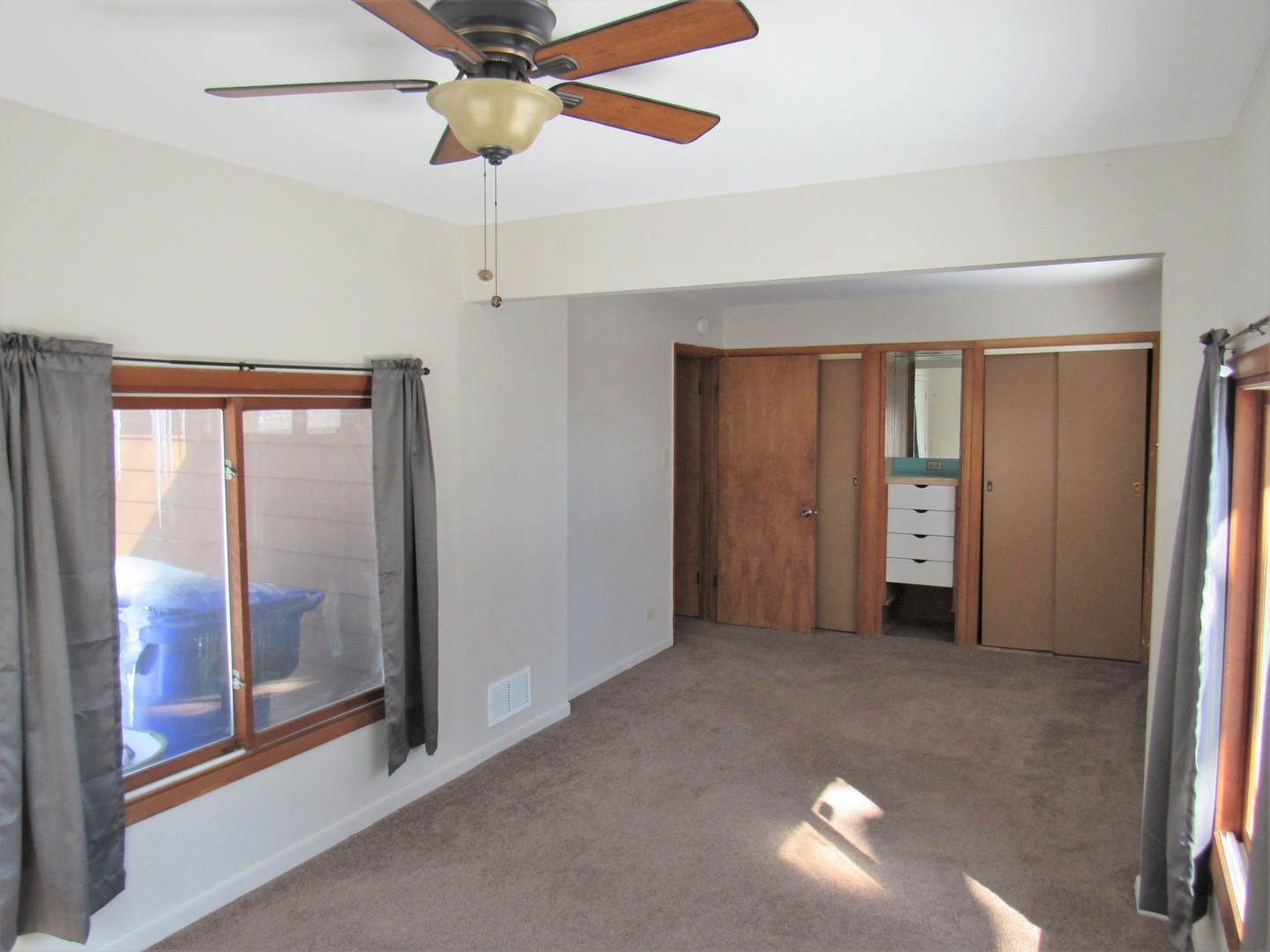 38156 North Watts Avenue Spring Grove, IL 60081 - Photo 12 of 25