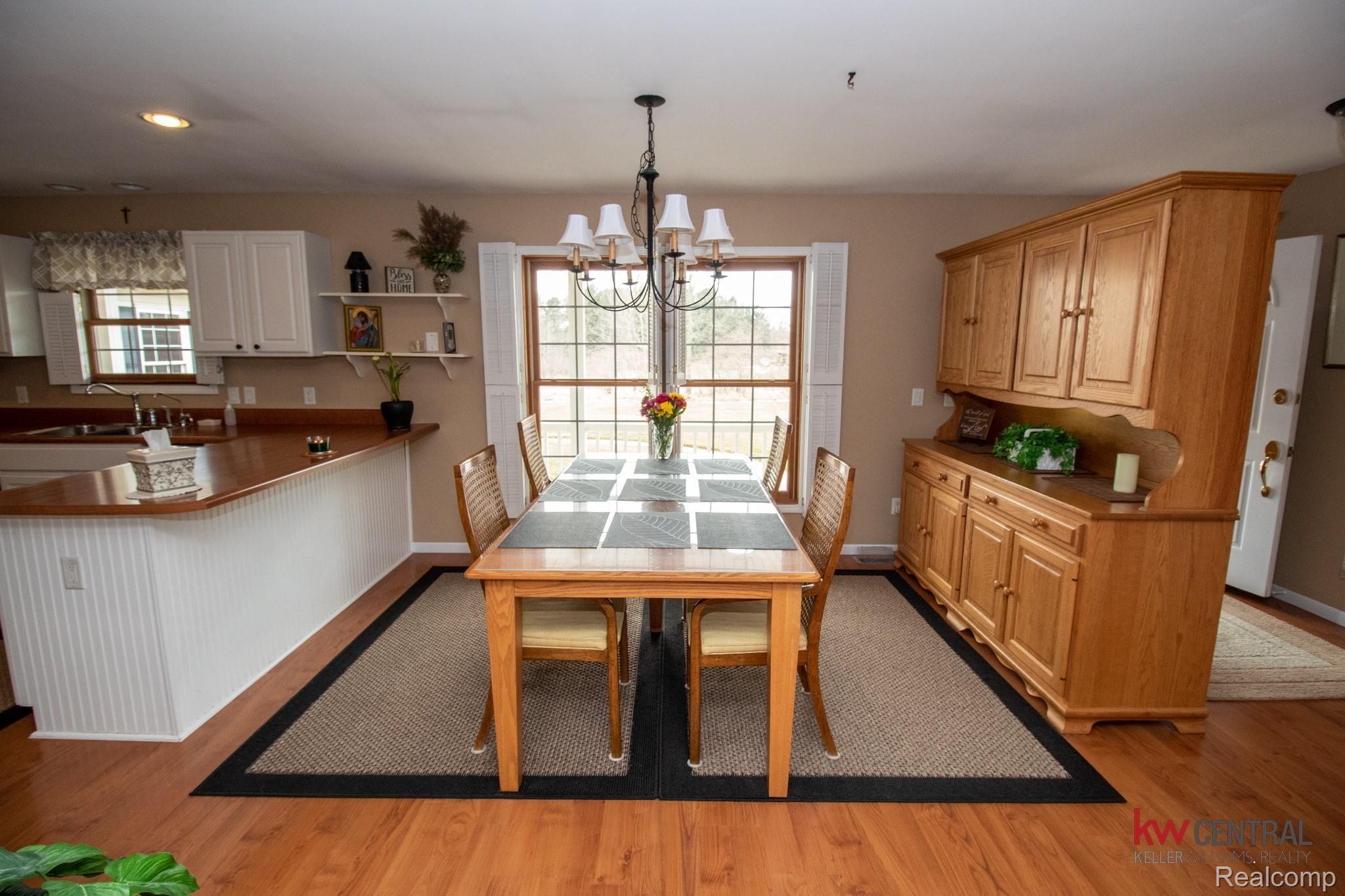 8827 Hough Road Almont, MI 48003 - Photo 6 of 37 Dining Area 3.jpg