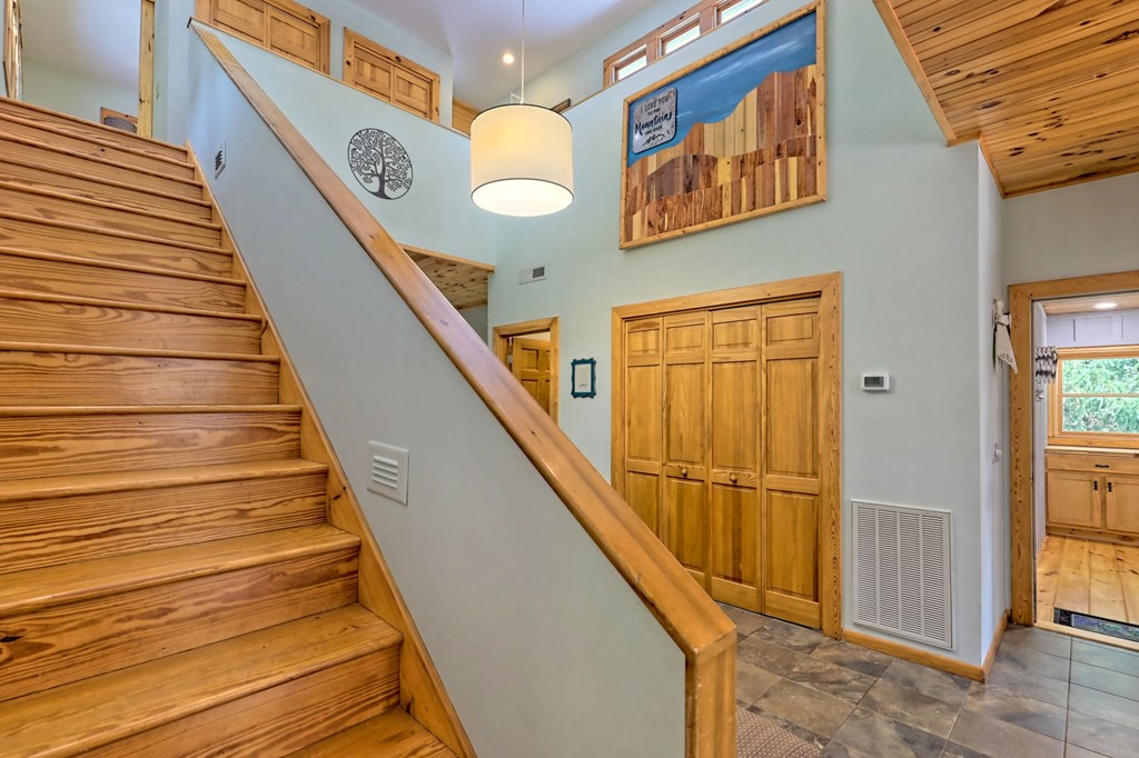 258 Low Gap Road Hayesville, NC 28904 - Photo 31 of 74 Gallery Image 31