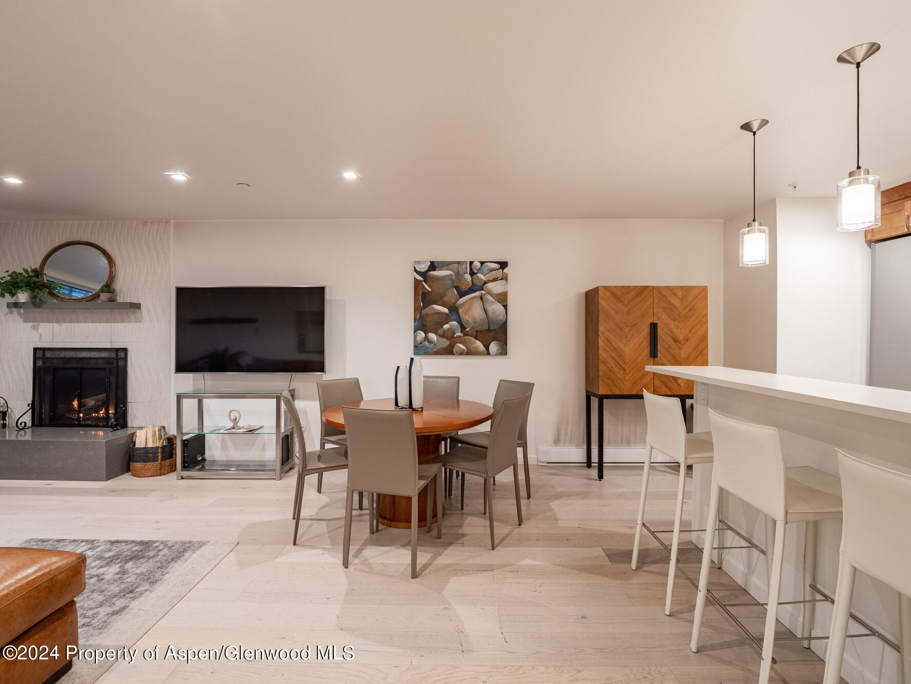 MLS - 1039 E Cooper Ave - Unit 43 - Aspe