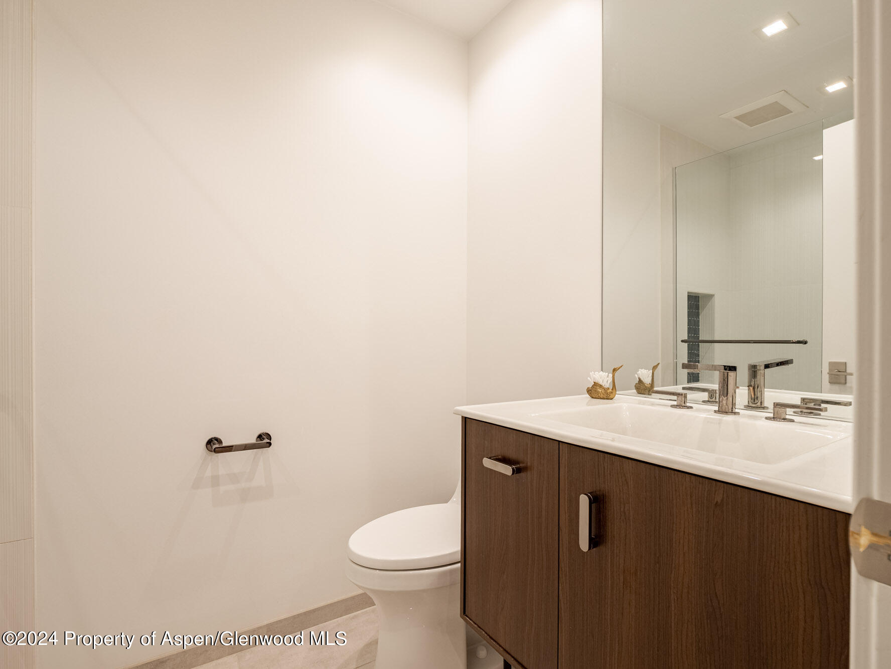 1039 East Cooper Avenue, Unit 43 Aspen, CO 81611 - Photo 13 of 14 MLS - 1039 E Cooper Ave - Unit 43 - Aspe