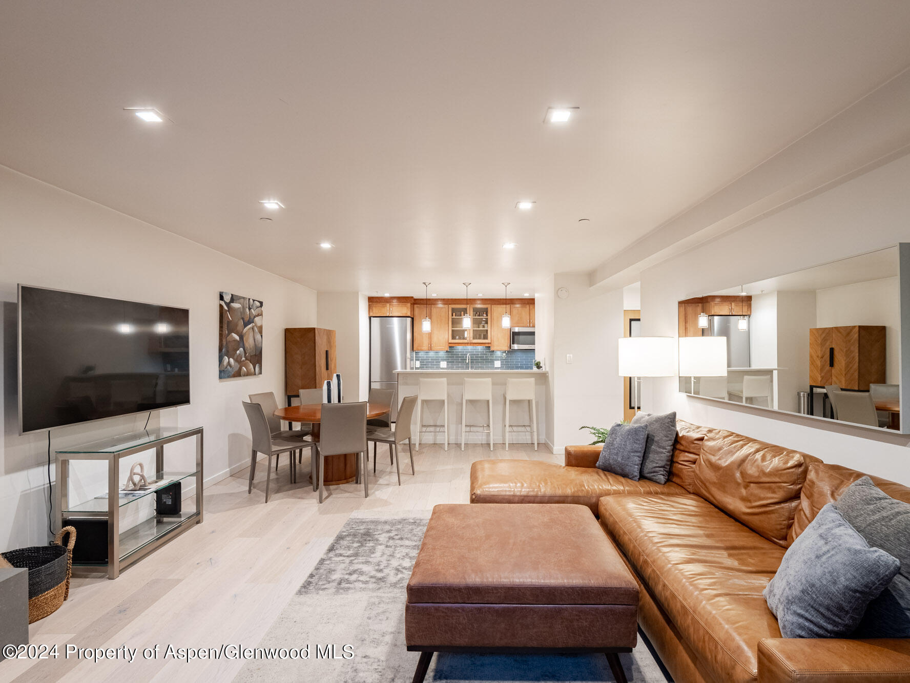 1039 East Cooper Avenue, Unit 43 Aspen, CO 81611 - Photo 3 of 14 MLS - 1039 E Cooper Ave - Unit 43 - Aspe