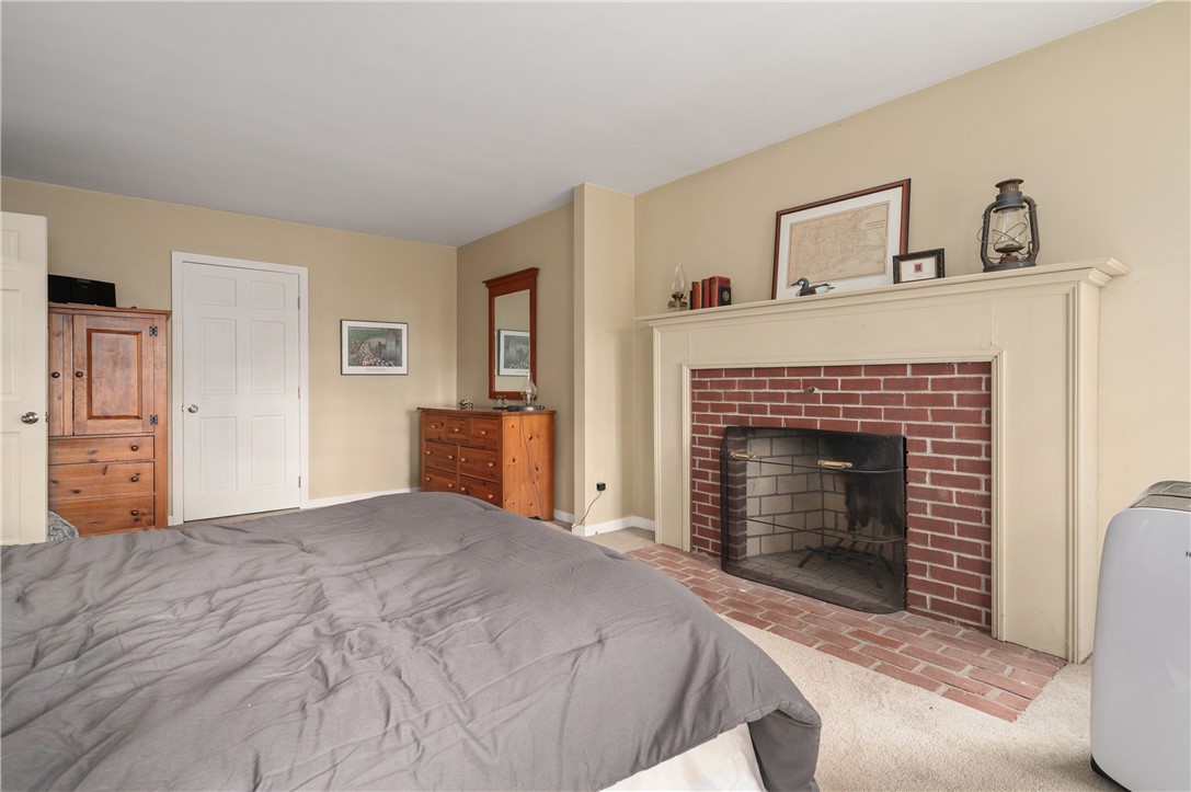 38 Clark Road Smithfield, RI 02917 - Photo 18 of 34