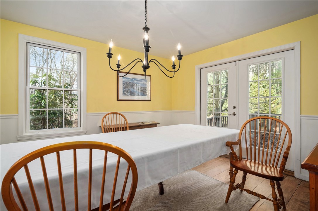 38 Clark Road Smithfield, RI 02917 - Photo 9 of 34