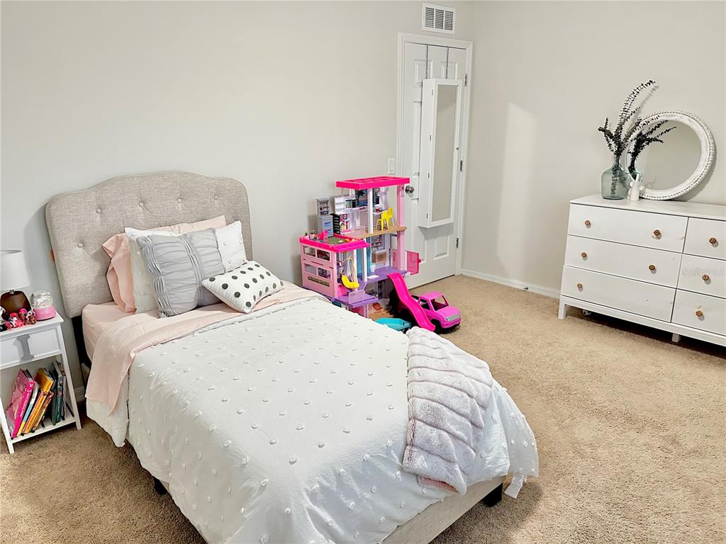 3596 Southern Cross Loop Kissimmee, FL 34744 - Photo 11 of 13