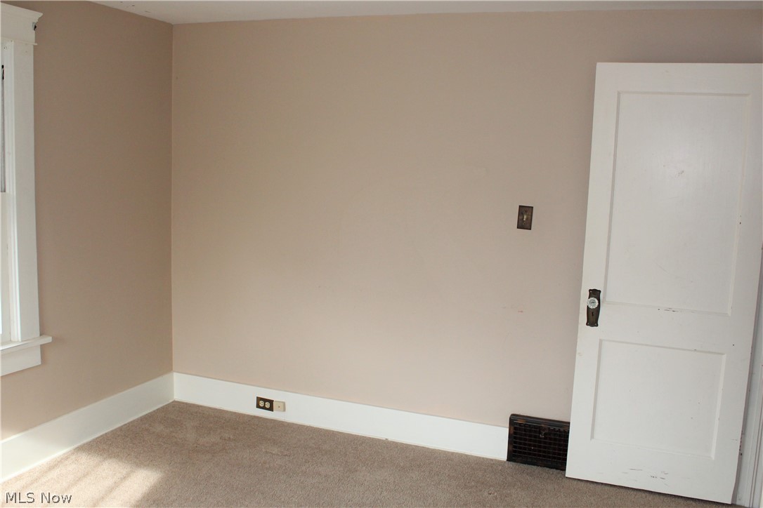 3904 Kent Road Stow, OH 44224 - Photo 25 of 35 Second bedroom
