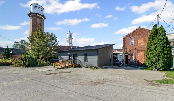 $600,000 | 125 South Market Street, Paxton, IL 60957