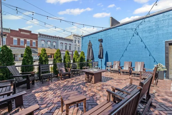 $600,000 | 125 South Market Street, Paxton, IL 60957