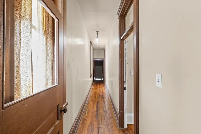 $600,000 | 125 South Market Street, Paxton, IL 60957