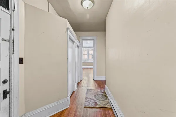 $600,000 | 125 South Market Street, Paxton, IL 60957