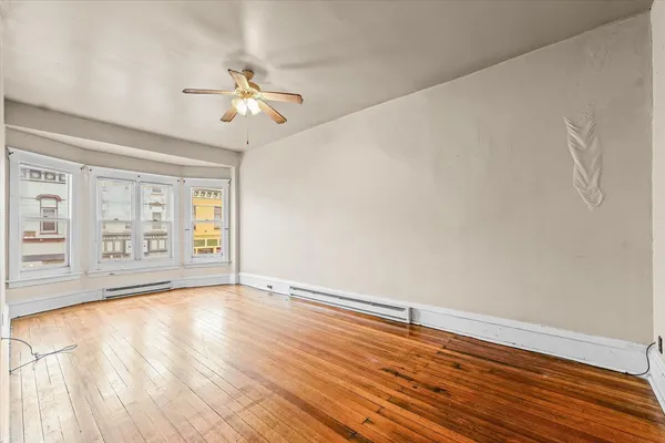 $600,000 | 125 South Market Street, Paxton, IL 60957