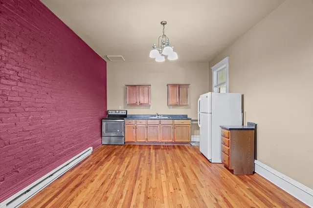 $600,000 | 125 South Market Street, Paxton, IL 60957