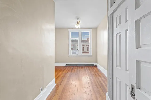 $600,000 | 125 South Market Street, Paxton, IL 60957