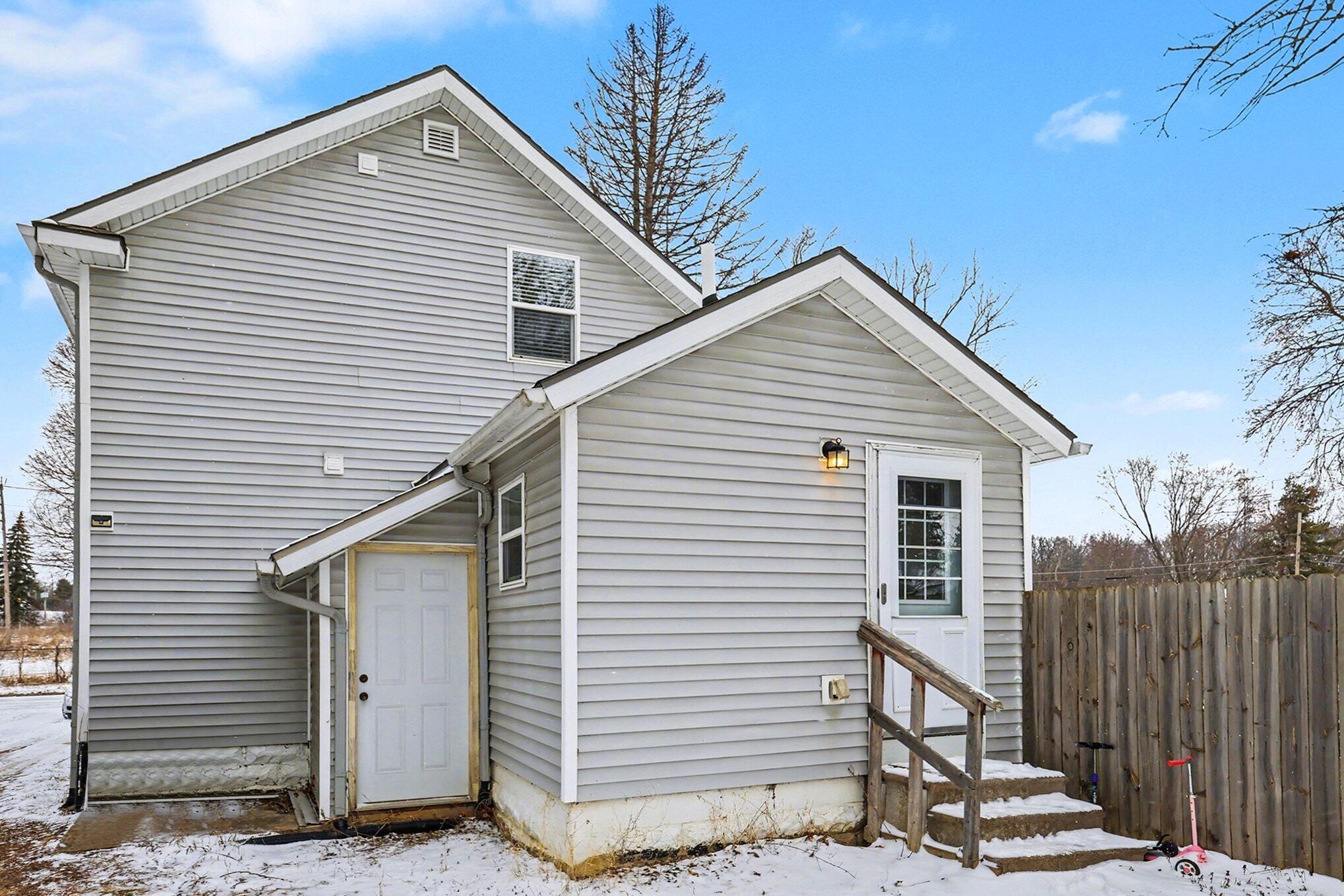 121 Frost Street Jackson, MI 49202 - Photo 20 of 26 024_img_3841_681
