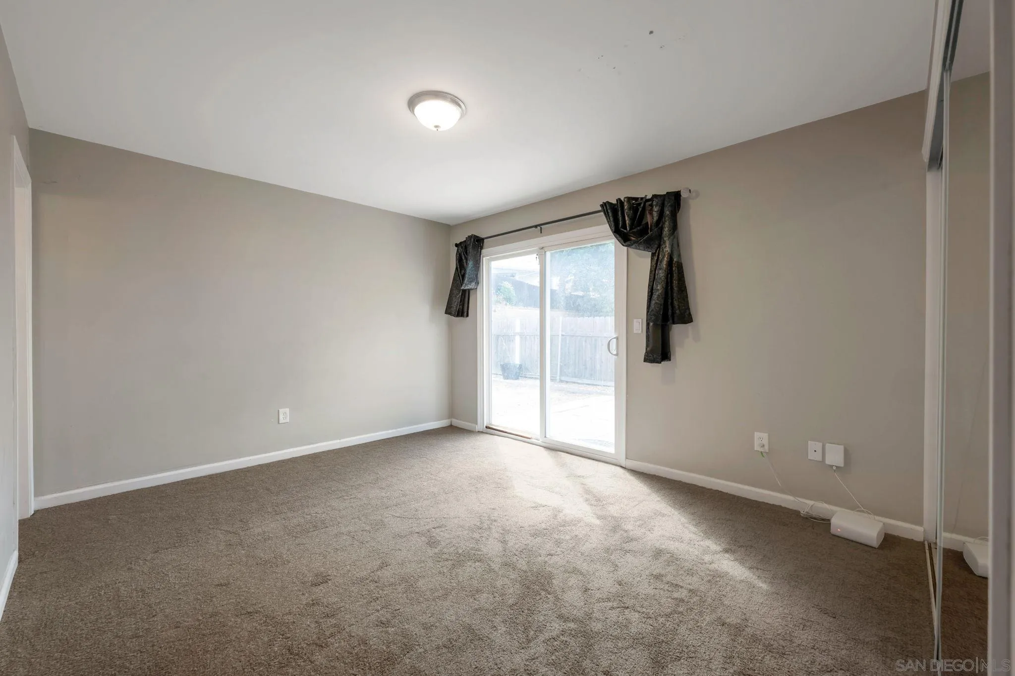 955 Maya Street Spring Valley, CA 91977 - Photo 11 of 15