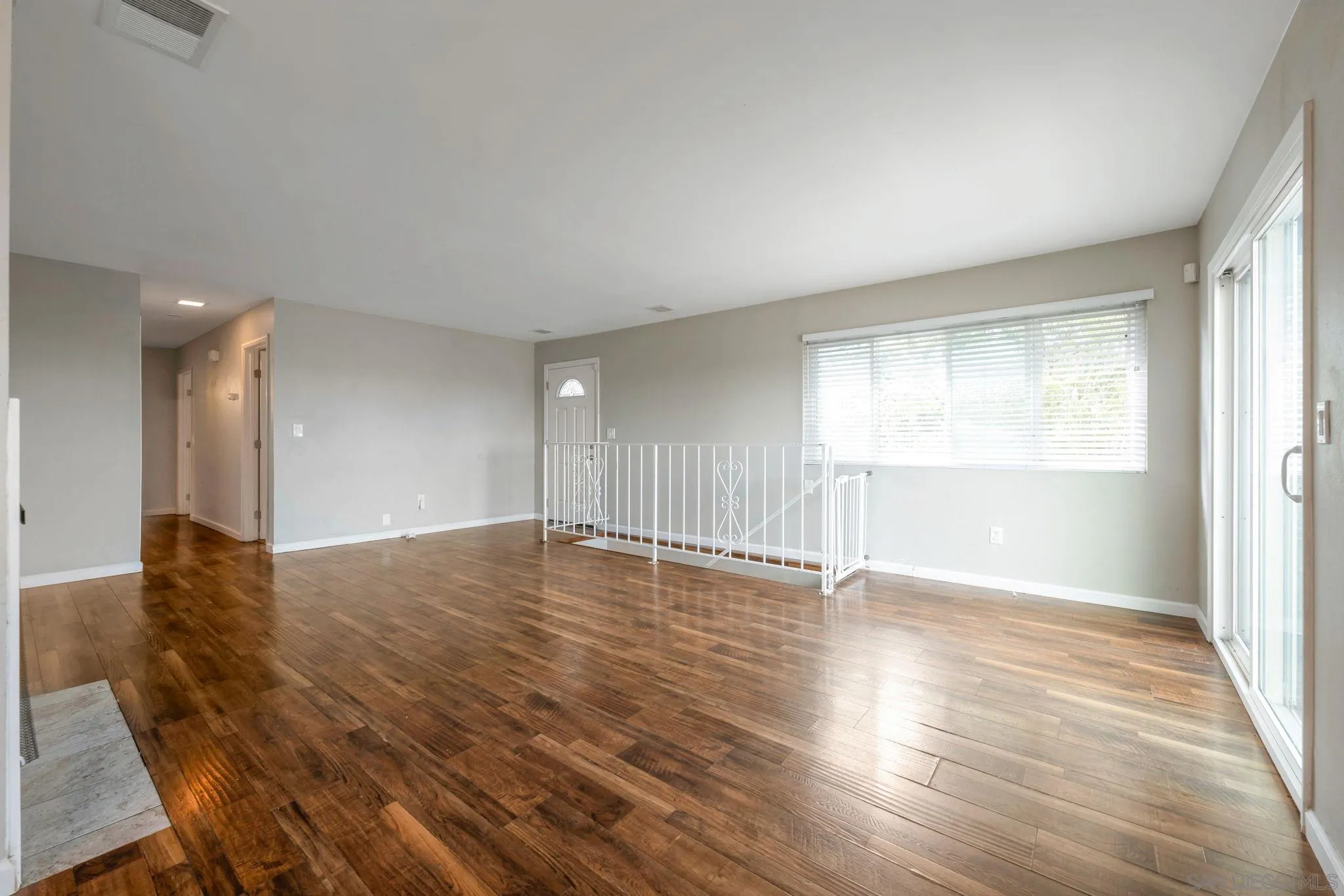 955 Maya Street Spring Valley, CA 91977 - Photo 4 of 15