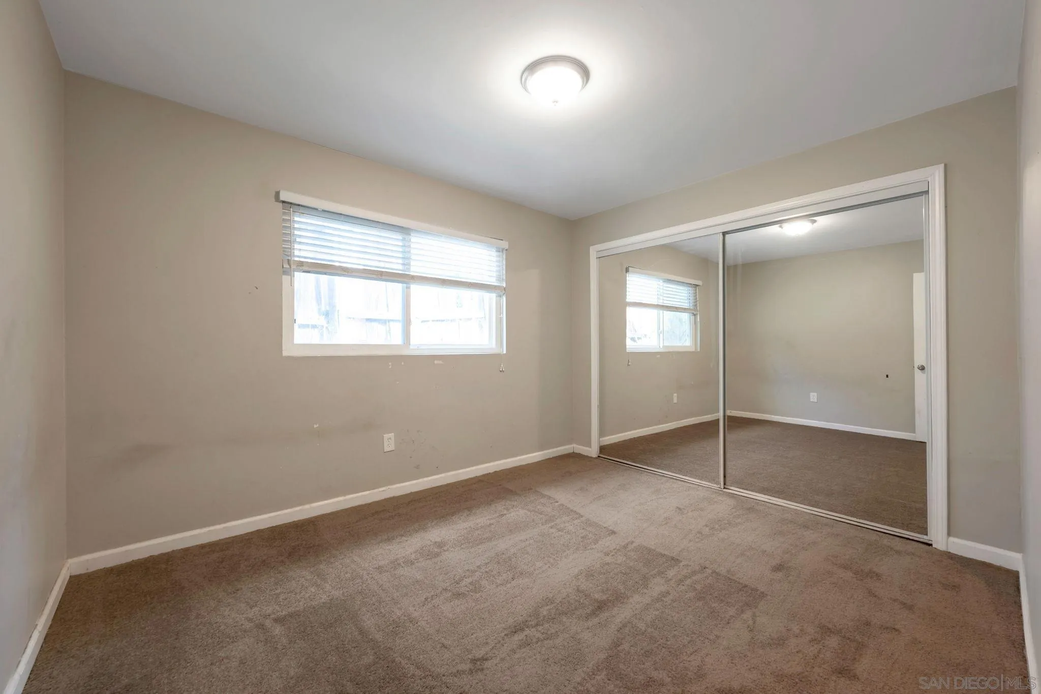 955 Maya Street Spring Valley, CA 91977 - Photo 9 of 15