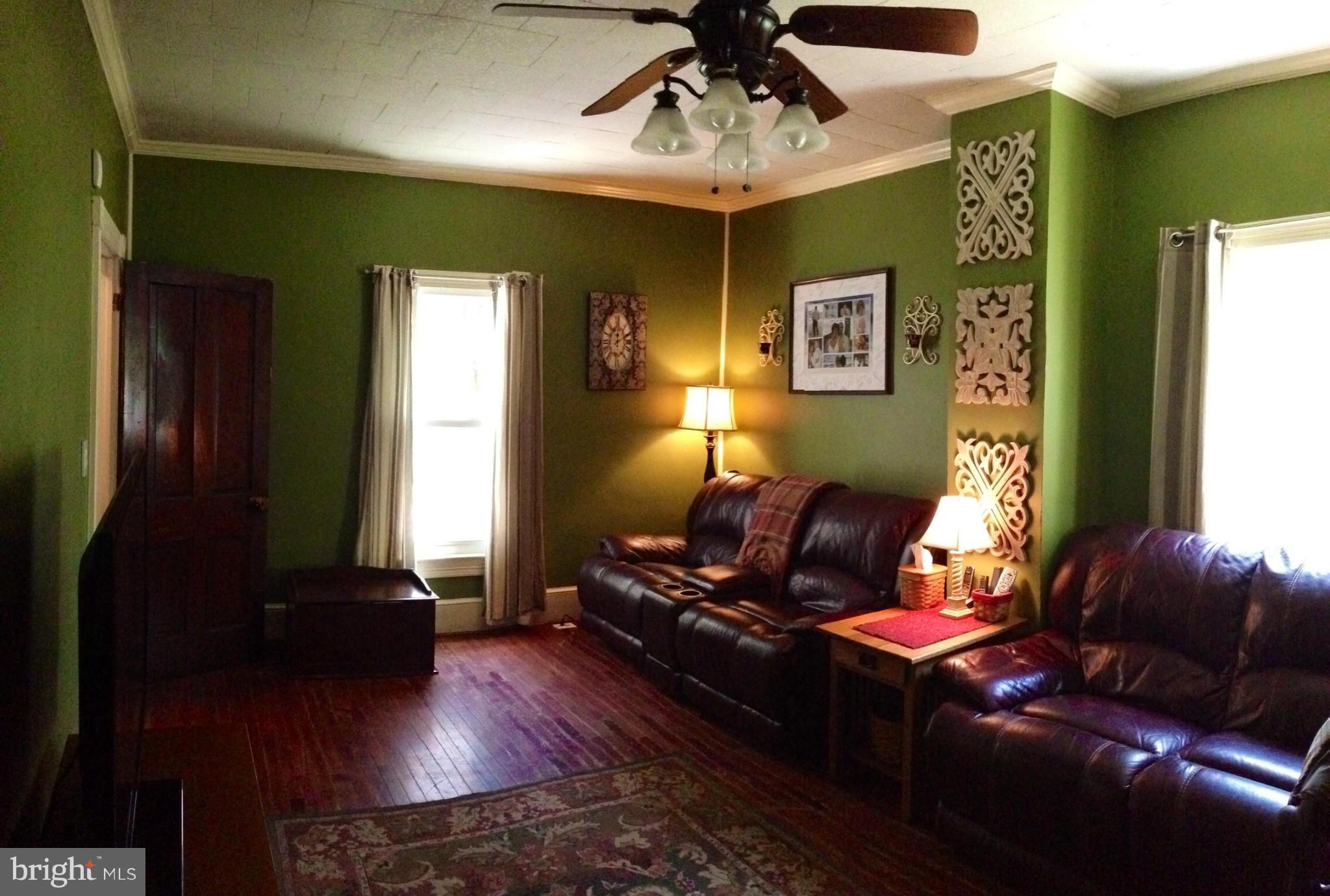 136 Allensville Road Hedgesville, WV 25427 - Photo 22 of 30 Living Room