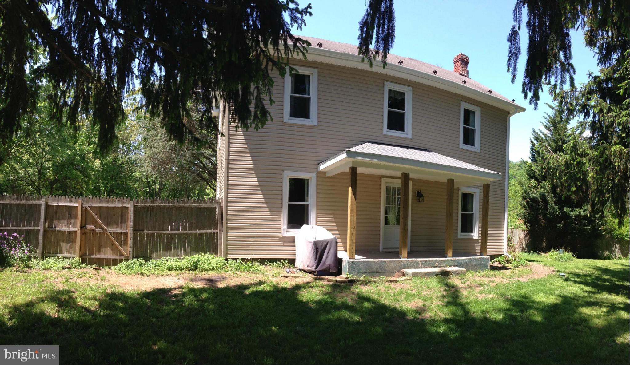 136 Allensville Road Hedgesville, WV 25427 - Photo 5 of 30 Exterior (Rear)