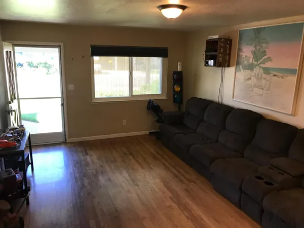 $479,990 | 2311 Reile Avenue, Escalon, CA 95320