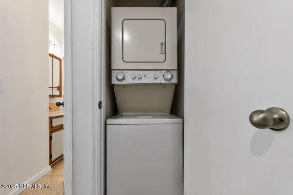 a view of washer and dryer