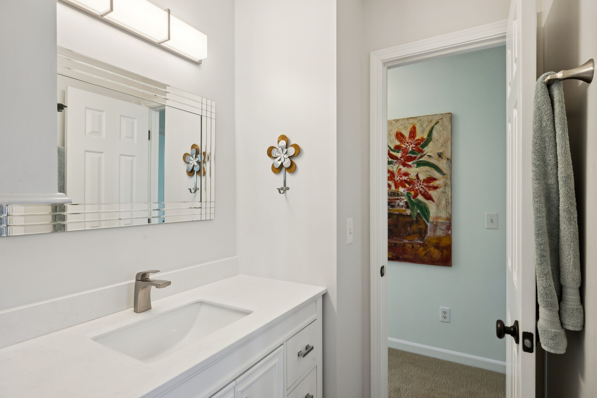 148 Cavalcade Circle Franklin, TN 37069 - Photo 27 of 43 a bathroom with a sink and mirror
