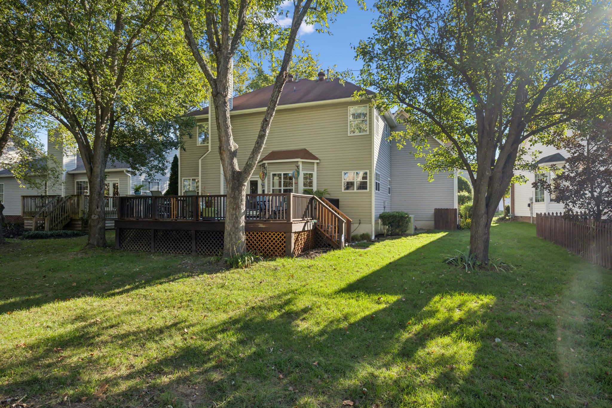 148 Cavalcade Circle Franklin, TN 37069 - Photo 35 of 43 a view of a garden with a tree